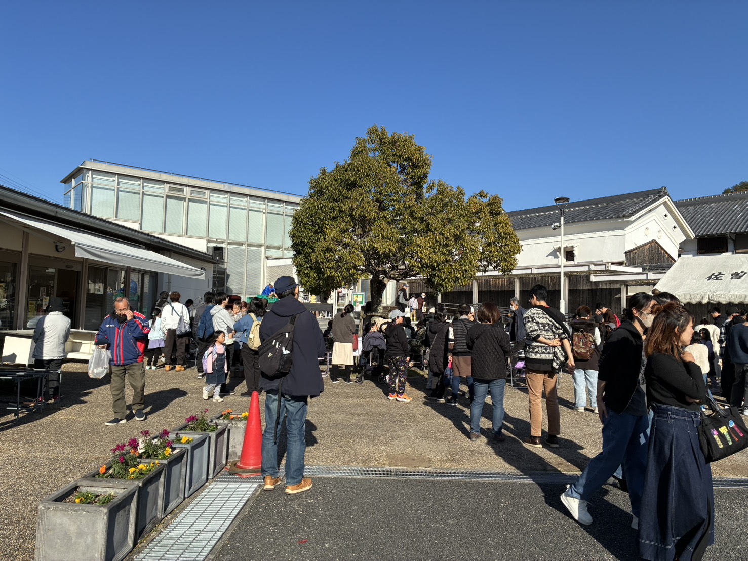 会場全体の賑わい